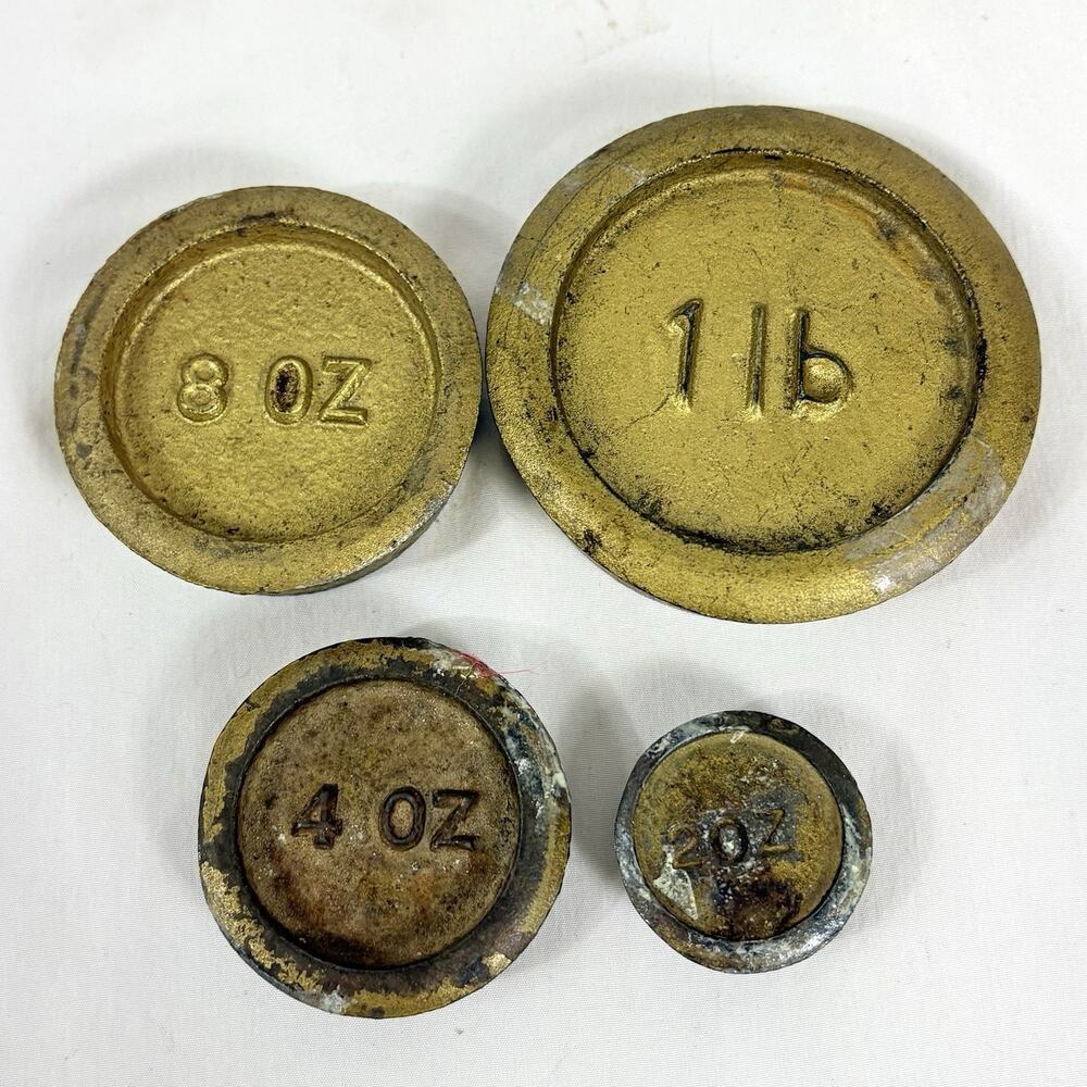 Vtg Cast Iron Nesting Scale Weights 1lb 8oz 4oz 2oz Antique Stacking Set of 4